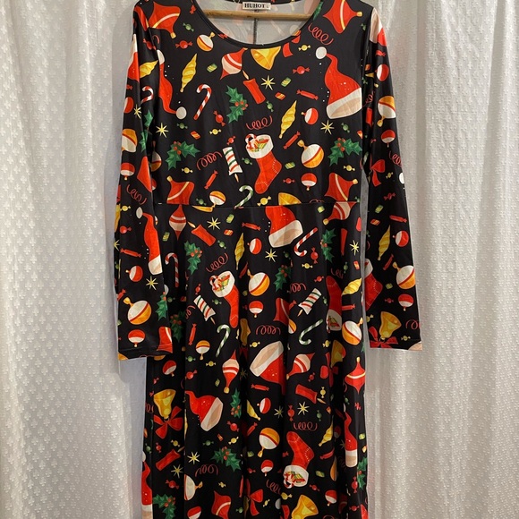 Christmas dress - Picture 1 of 3